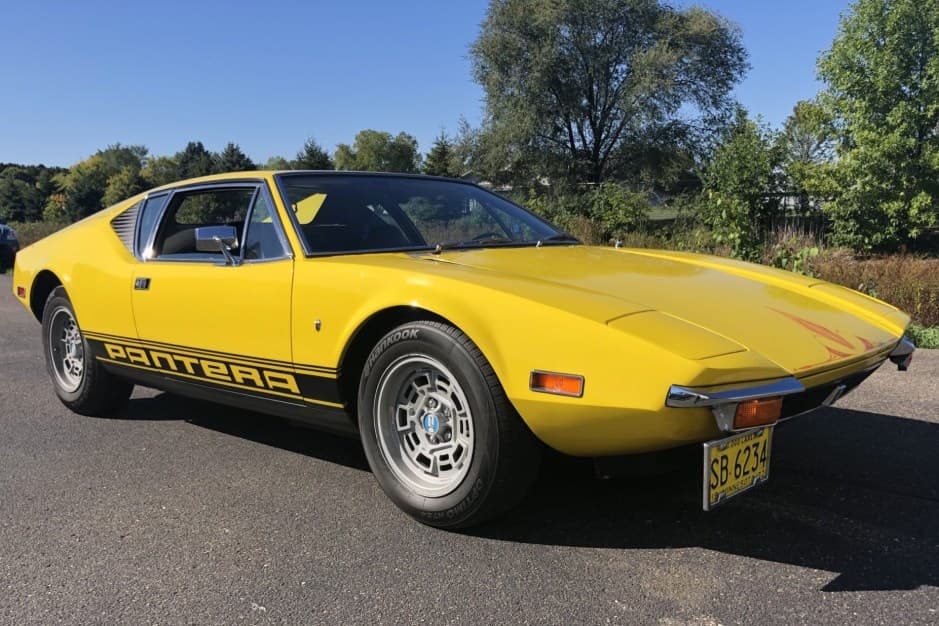 1972 DeTomaso Pantera sold for $93,000
