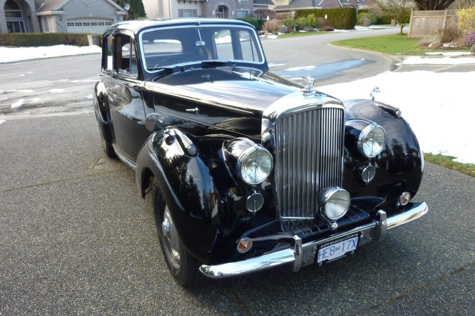 1952 Bentley Mark VI sold for $22,000