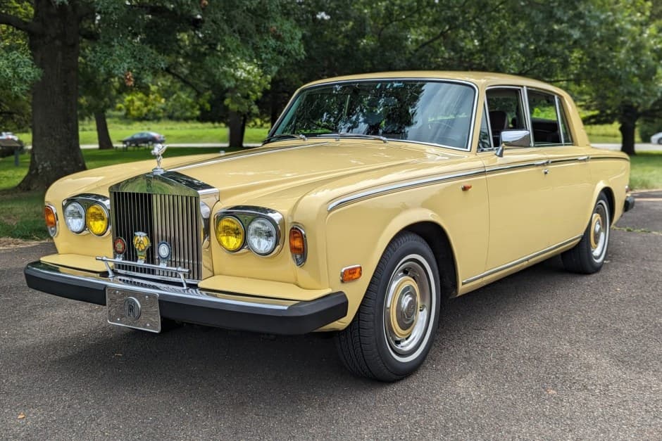 1978 Rolls-Royce SY Silver Shadow & Silver Wraith II sold for $24,000