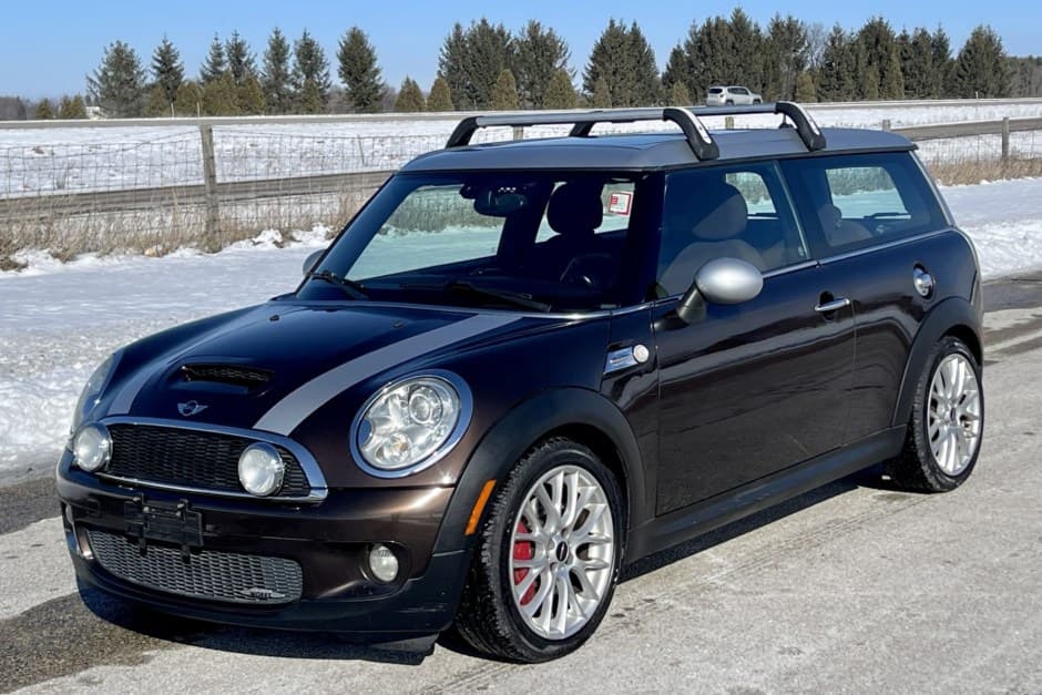 2009 Mini R55 Clubman sold for $13,250