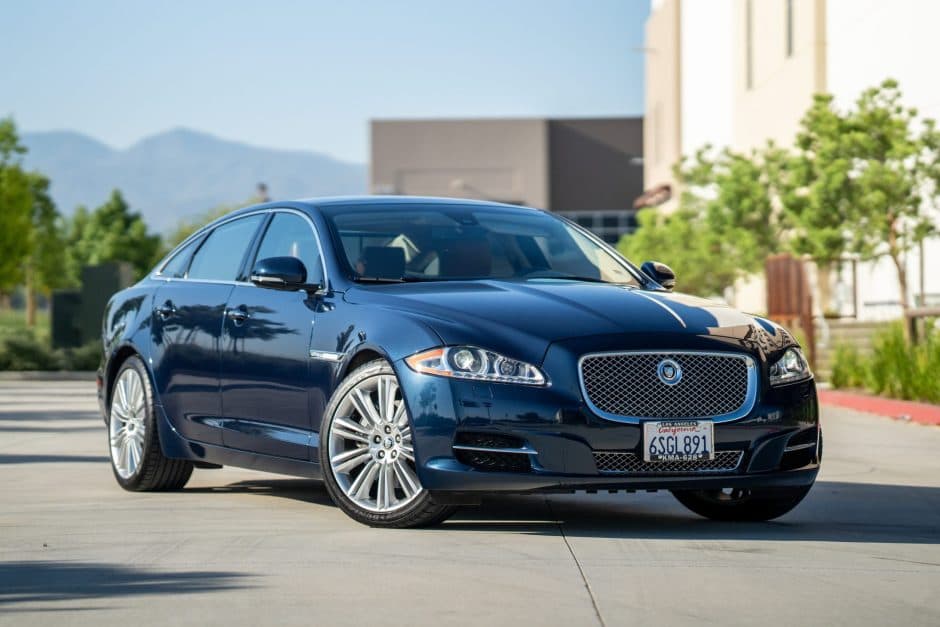 2011 Jaguar X351 XJ (2010-2019) sold for $26,500