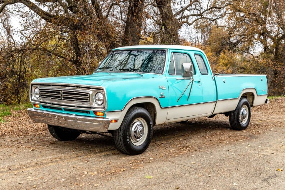 1973 Dodge D-Series (1972-1980) sold for $13,750