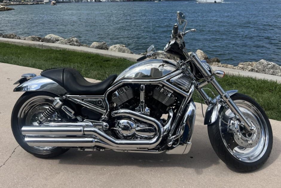 2002 Harley-Davidson V-Rod sold for $7,200