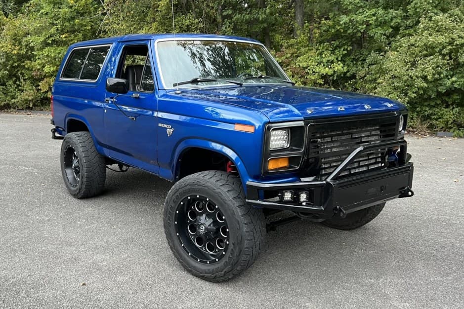 1980 Ford Bronco 3rd Generation 1980-1986 sold for $20,500