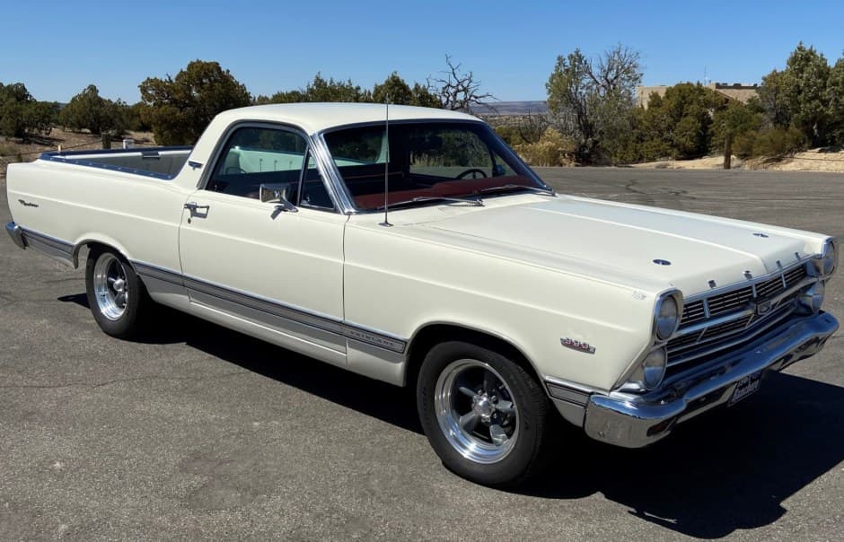1967 Ford Ranchero sold for $16,750