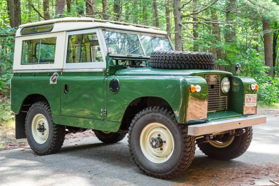 1959 Land Rover Series 88 sold for $29,000