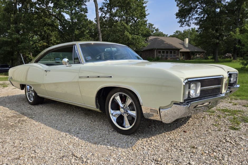 1968 Buick LeSabre sold for $24,000