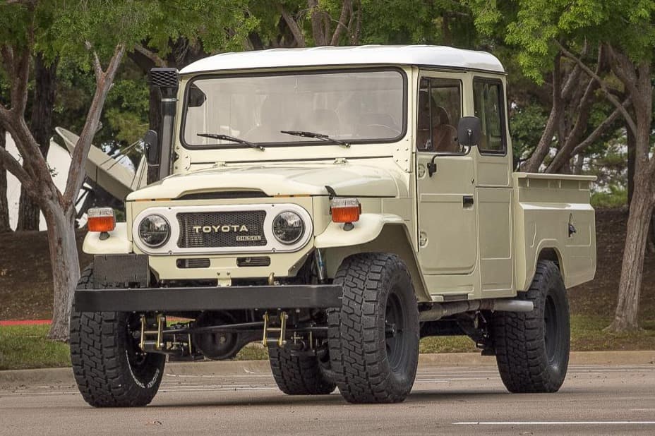 1993 Toyota Land Cruiser FJ45 sold for $48,000