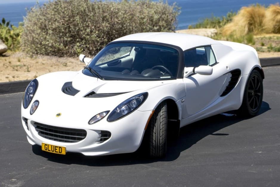 2009 Lotus Elise sold for $46,000