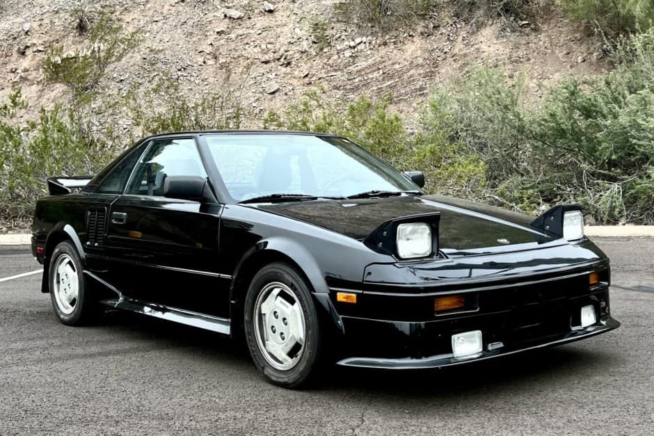 1986 Toyota AW11 MR2 sold for $10,500
