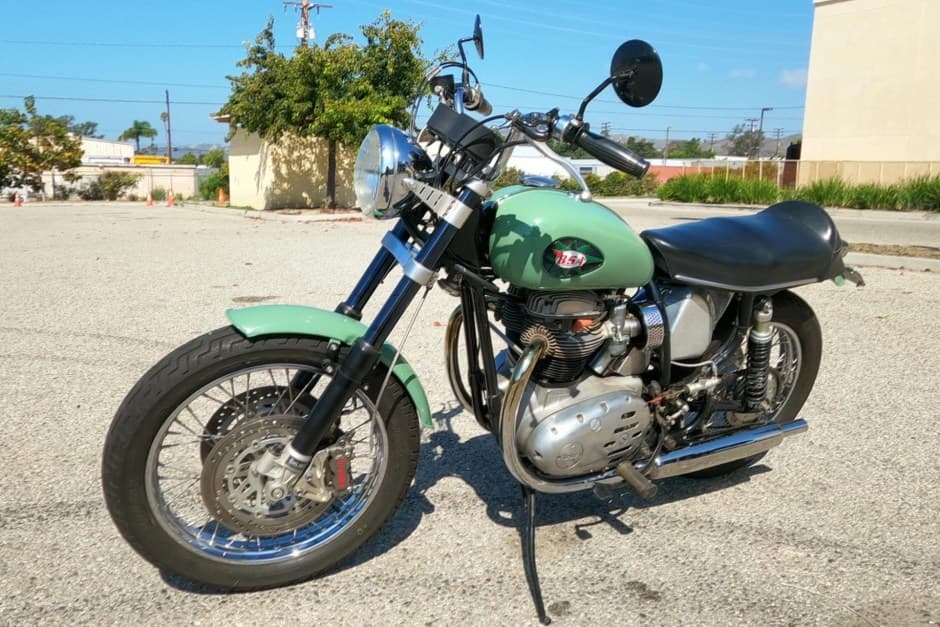1970 BSA Lightning sold for $3,450