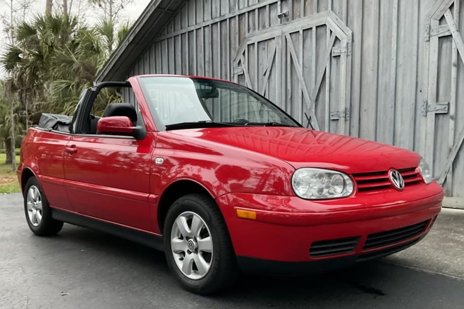 2002 Volkswagen Golf/Rabbit Cabriolet sold for $7,800