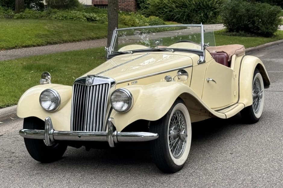 1955 MG TF sold for $23,000