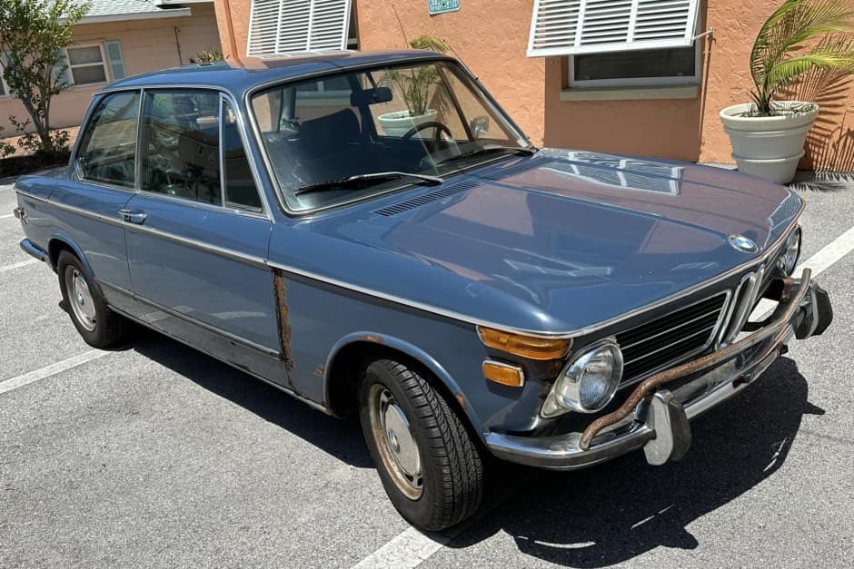 1972 BMW 2002tii sold for $16,250