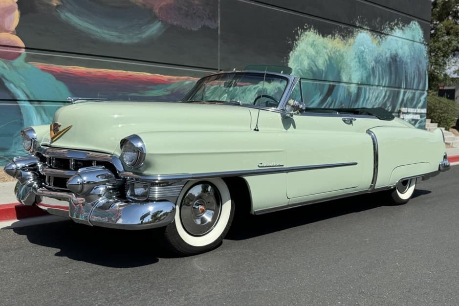 1953 Cadillac Series 62 sold for $46,250