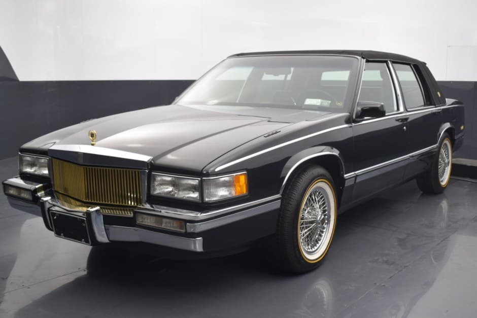 1992 Cadillac DeVille sold for $16,050