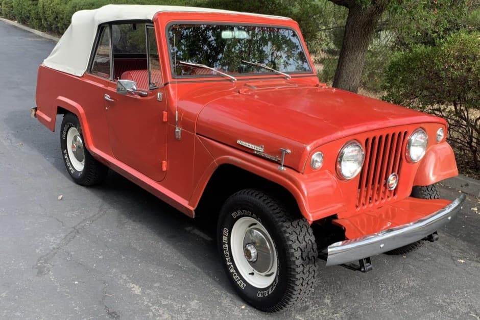 1969 Jeep Jeepster Commando sold for $21,000
