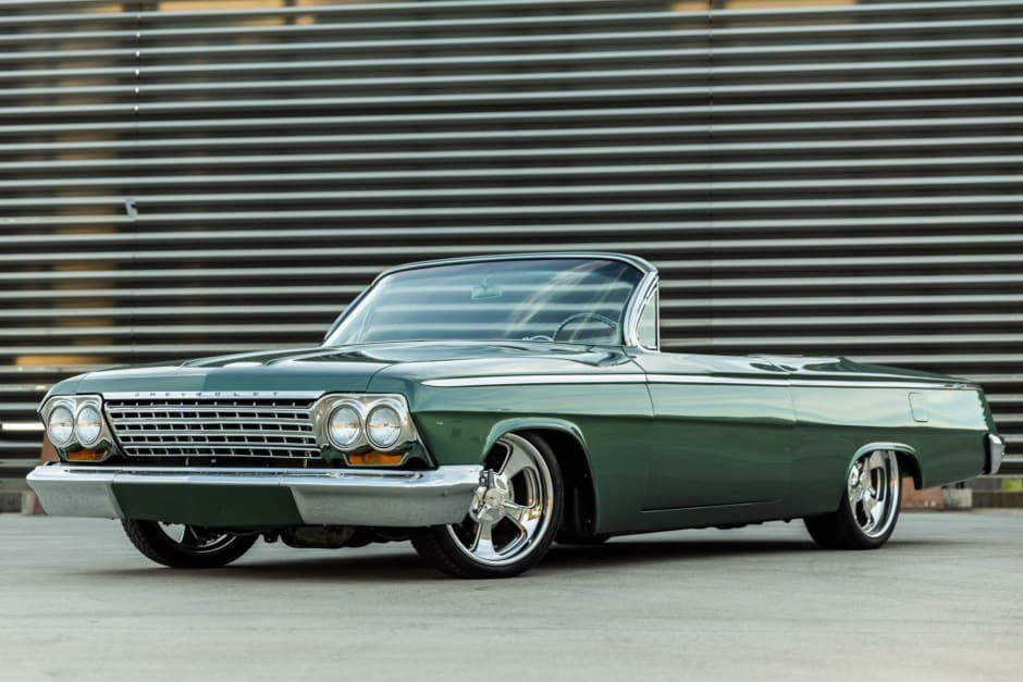 1962 Chevrolet Impala sold for $57,500