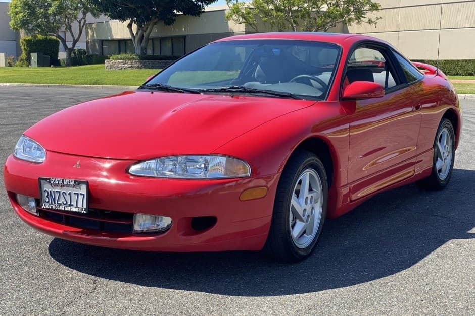 1995 Mitsubishi Eclipse, Eagle Talon, & Plymouth Laser sold for $6,700
