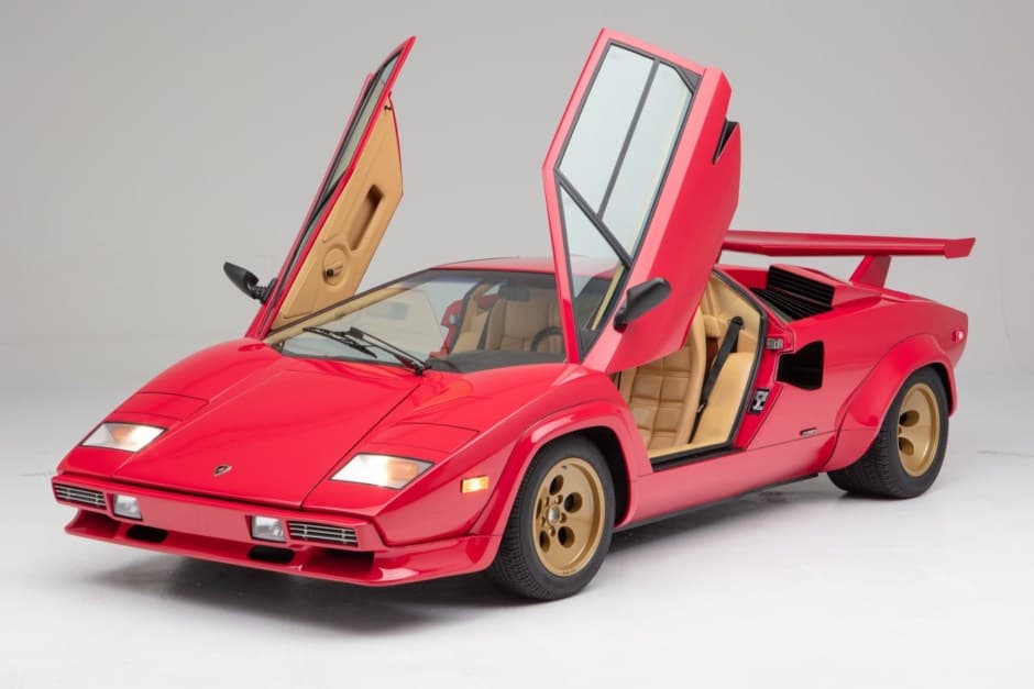 1983 Lamborghini Countach sold for $745,000