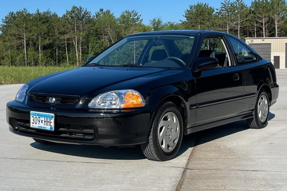 1997 Honda Civic (1996-2000) sold for $10,750