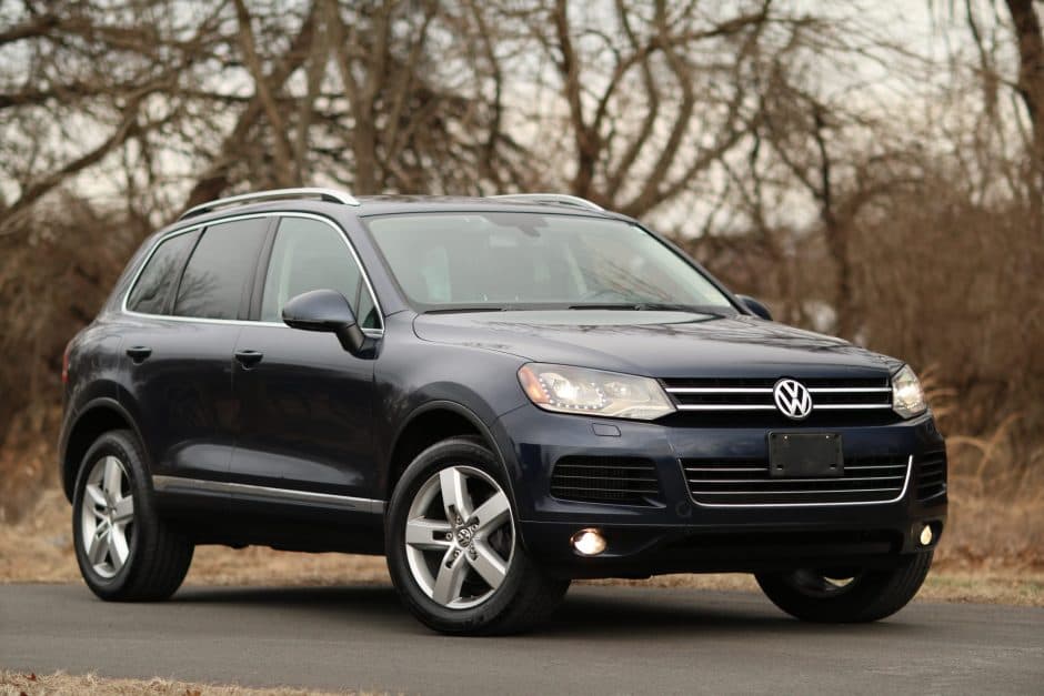 2013 Volkswagen Touareg sold for $24,000