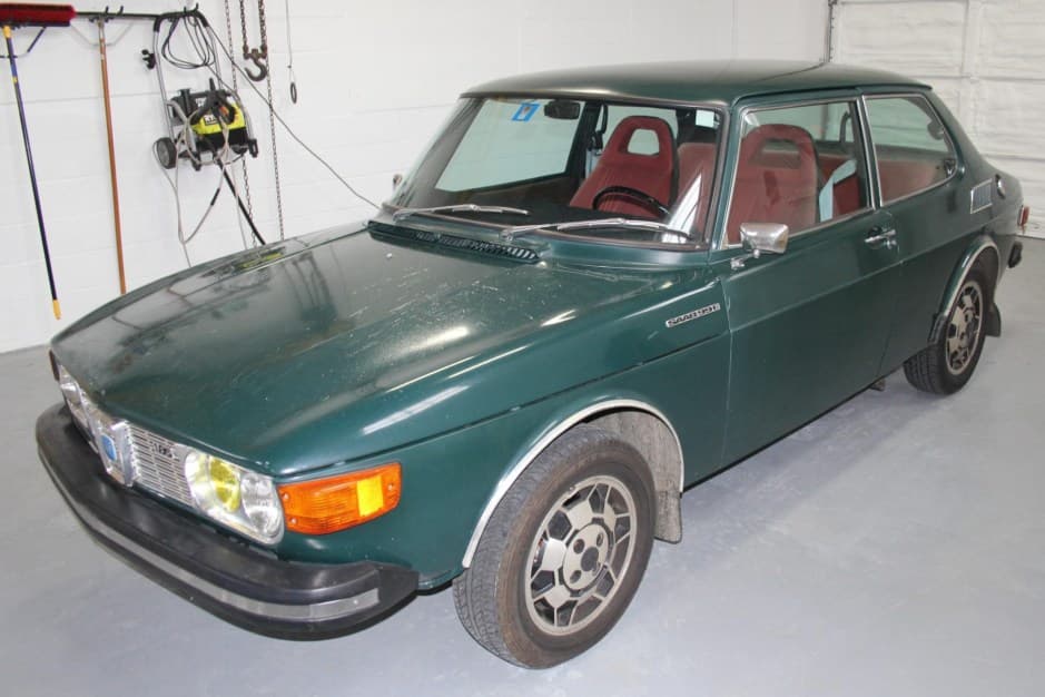 1972 Saab 99 sold for $11,000