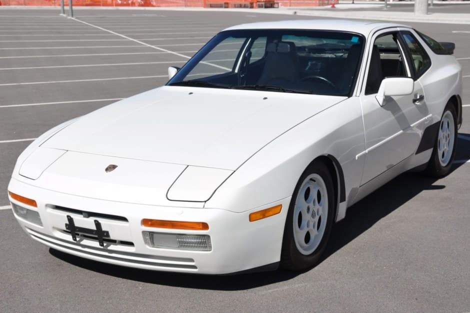 1988 Porsche 944 Turbo sold for $25,000