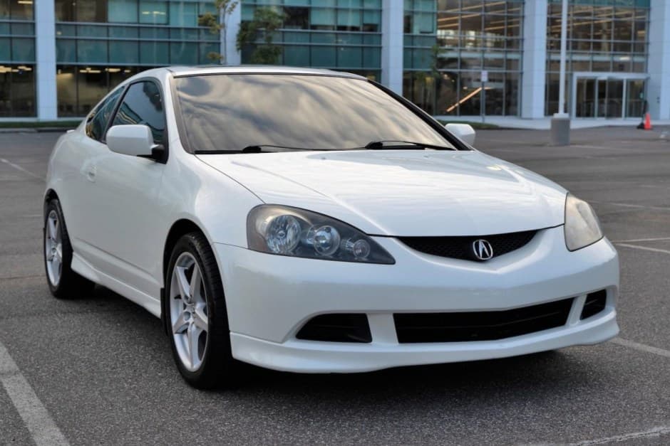 2005 Acura RSX sold for $15,300