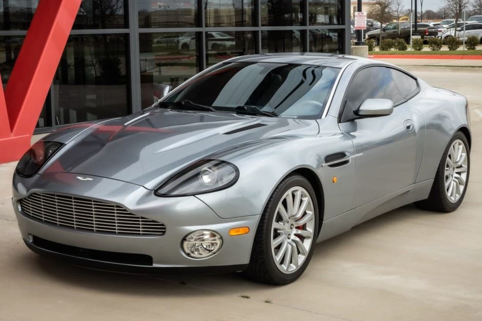 2003 Aston Martin Vanquish sold for $59,500