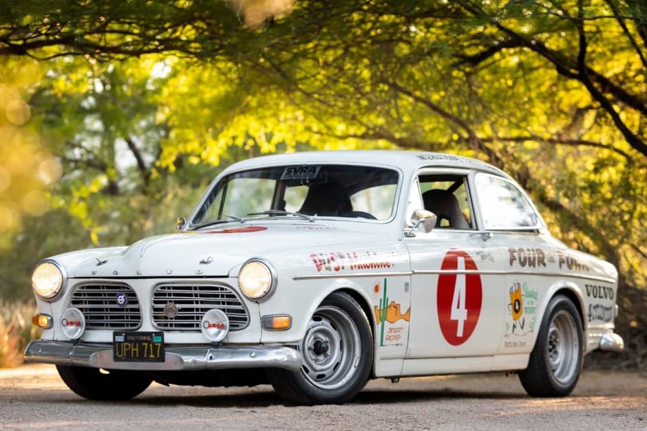 1967 Volvo Amazon sold for $8,350