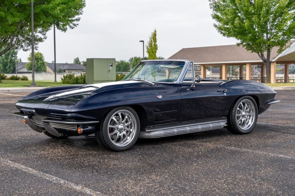 1964 Chevrolet Corvette C2 sold for $55,000