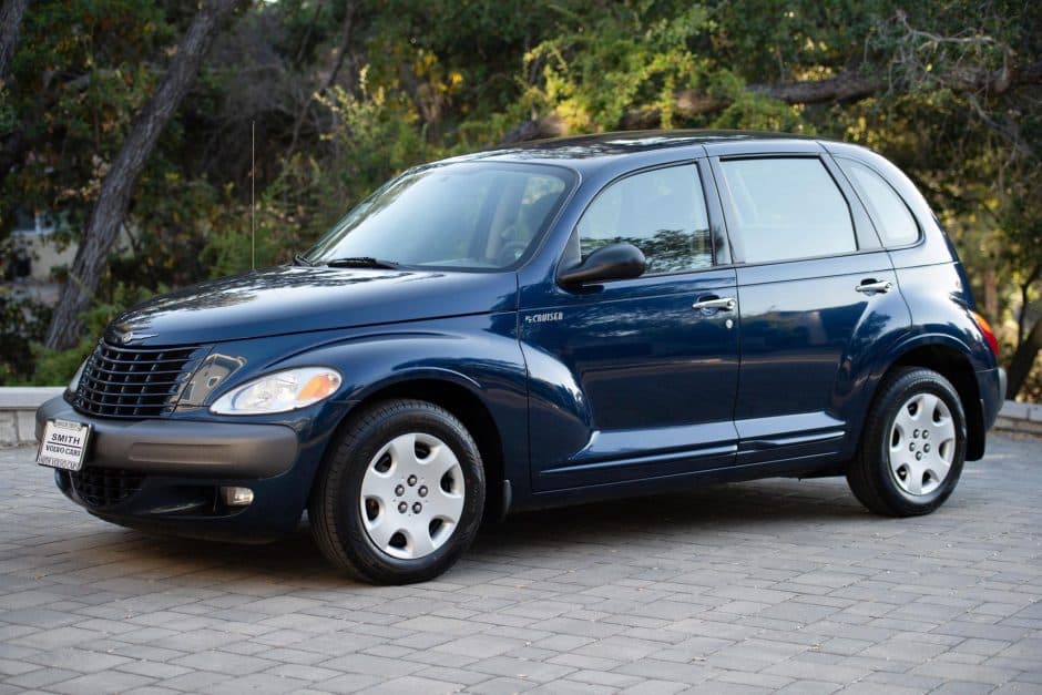 2003 Chrysler PT Cruiser sold for $3,100
