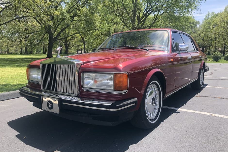 1994 Rolls-Royce SZ Silver Spirit & Silver Spur sold for $18,000