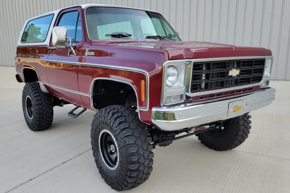 1979 Chevrolet K5 Blazer 1973-1991 sold for $28,000