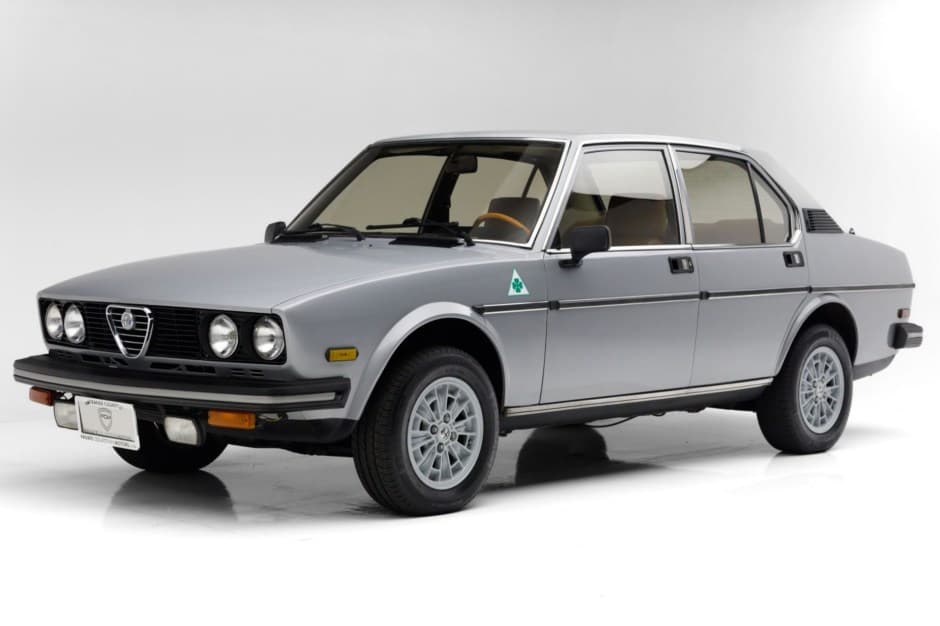 1979 Alfa Romeo Alfetta sold for $8,350