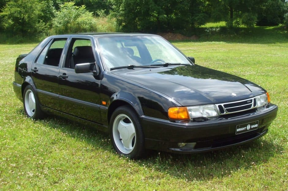 1996 Saab 9000 sold for $7,600