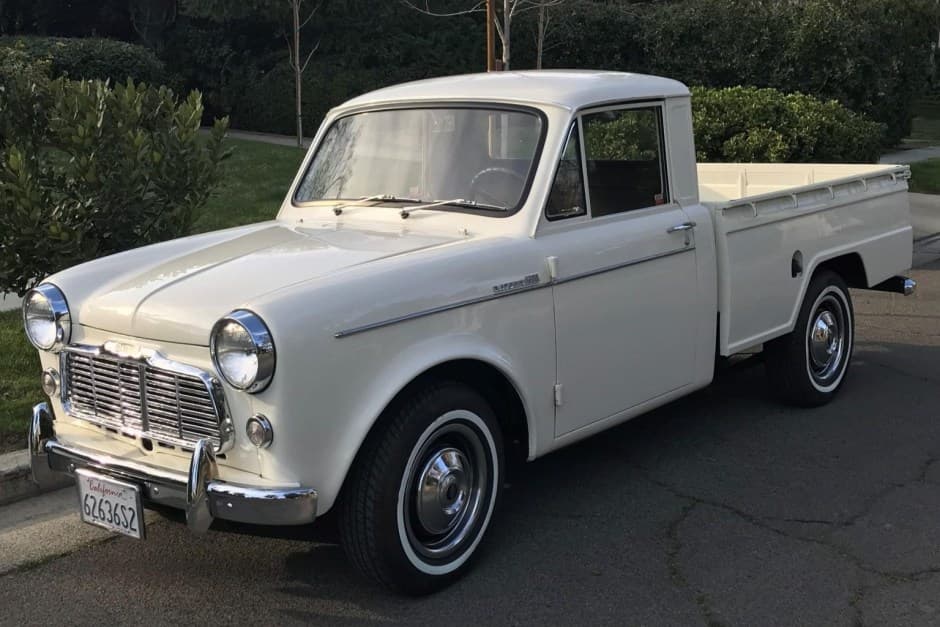1960 Datsun Pickup sold for $25,000