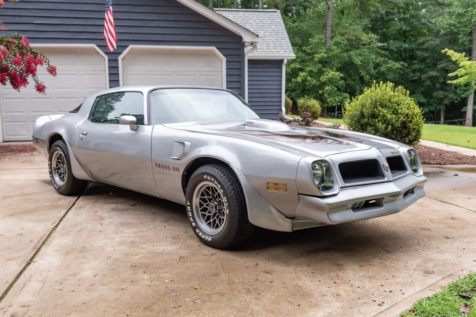 1976 Pontiac Firebird (1970-1981) sold for $23,055