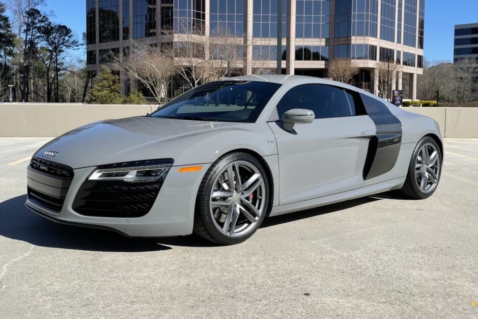 2014 Audi R8 sold for $119,000