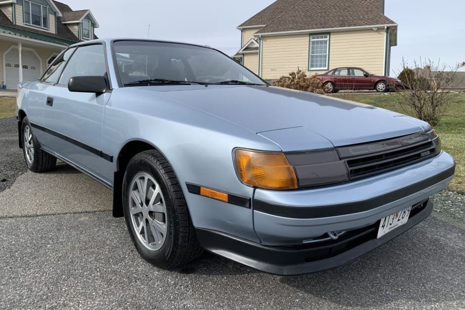 1986 Toyota Celica sold for $7,400