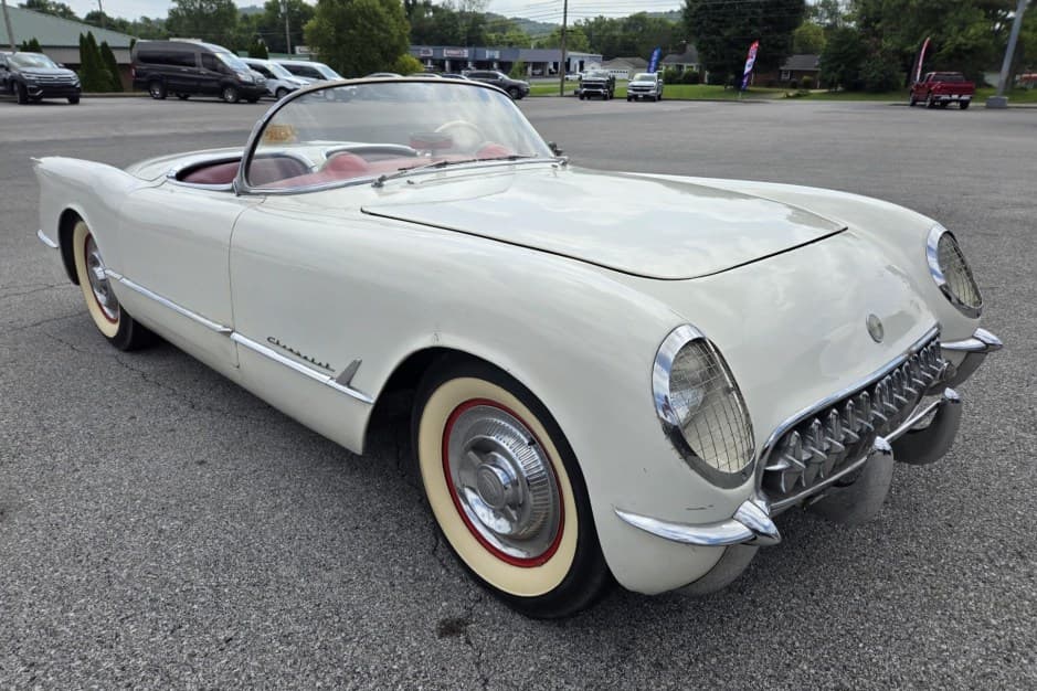 1954 Chevrolet Corvette C1 sold for $47,500
