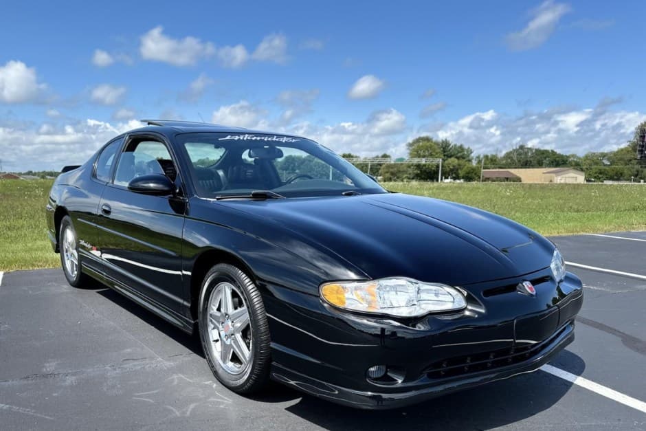 2004 Chevrolet Monte Carlo sold for $21,250