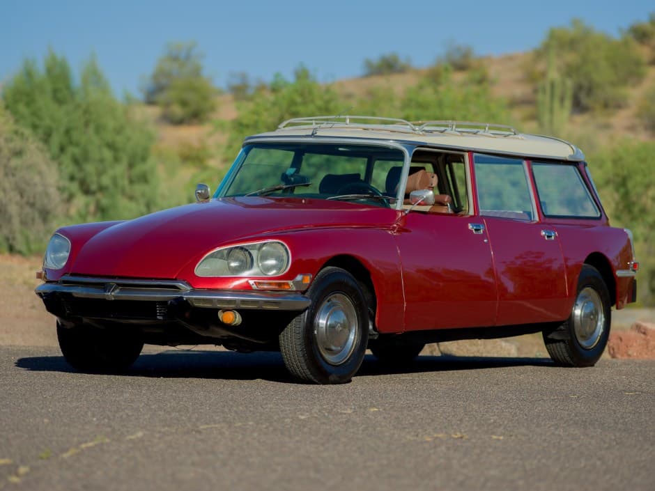 1972 Citroen DS sold for $21,000