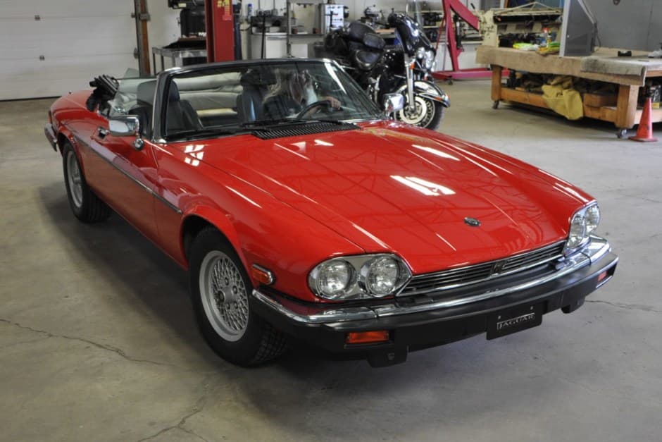 1990 Jaguar XJS sold for $13,250
