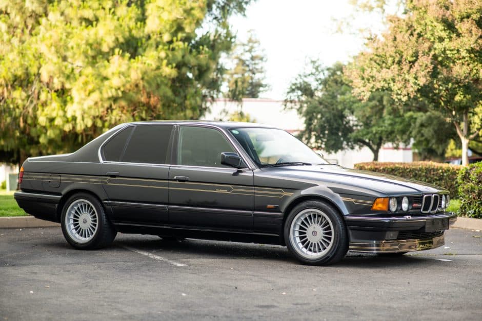 1990 BMW E32 7-Series sold for $15,000