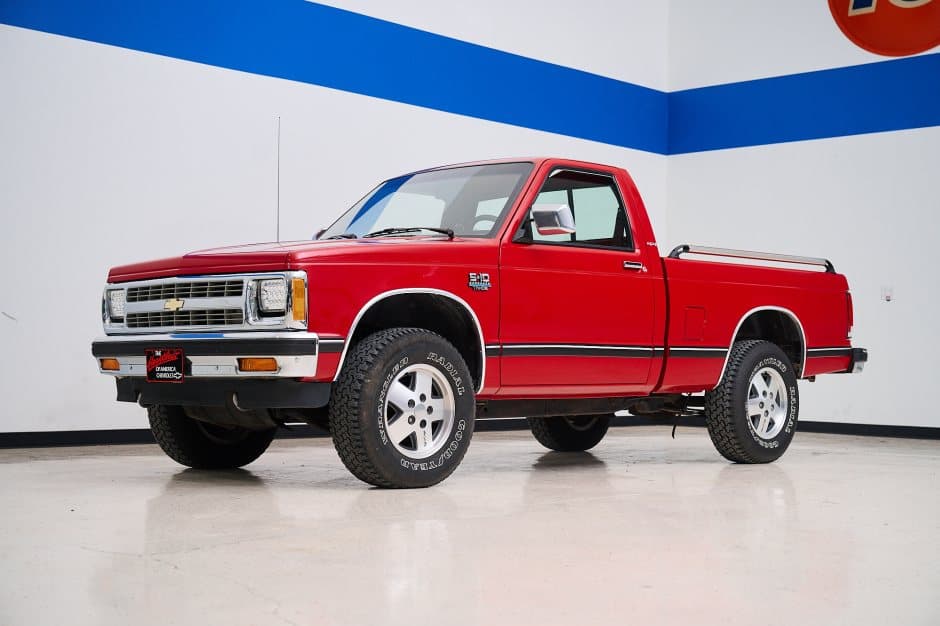 1989 Chevrolet S-10 (1982-1993) sold for $15,000