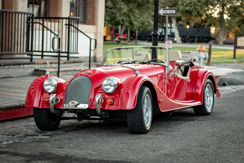 2003 Morgan Plus 8 sold for $47,750