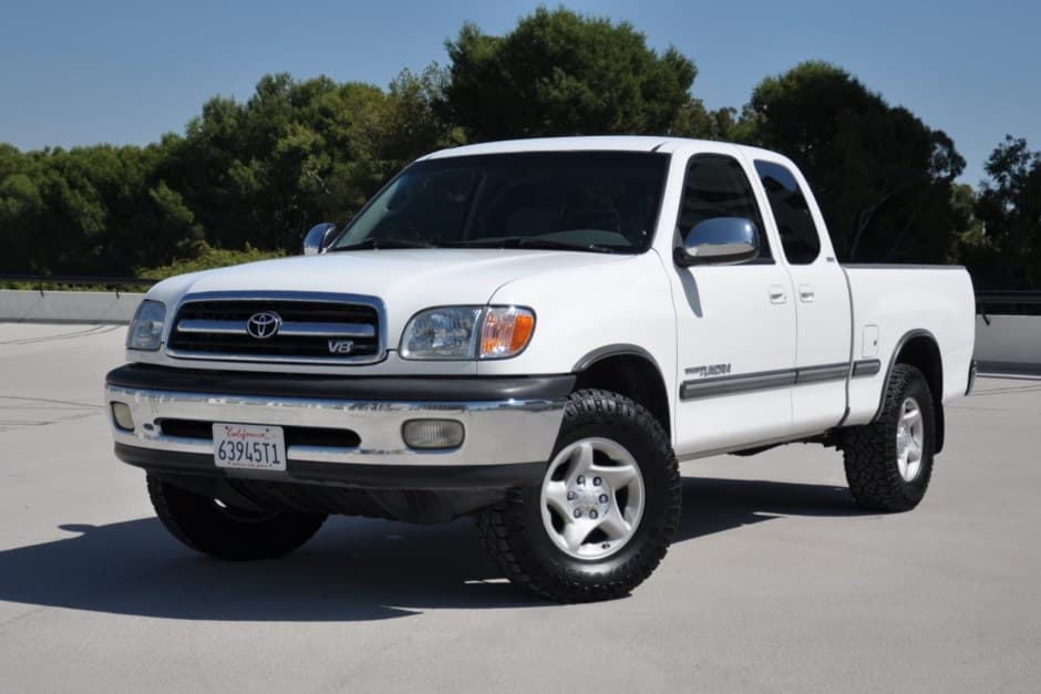 2002 Toyota Tundra (XK30/XK40 2000-2006) sold for $25,000