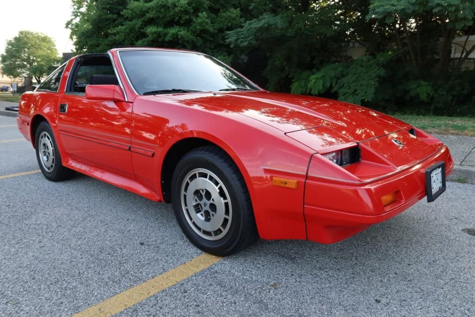 1986 Nissan Z31 300ZX sold for $11,500